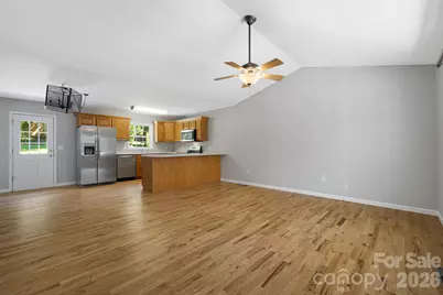 76 Selwyn Road, Asheville, NC 28806 - Photo 3