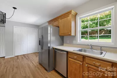 76 Selwyn Road, Asheville, NC 28806 - Photo 17