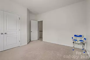 4106 Barclay Forest Dr, Charlotte, NC 28213 - Photo 19