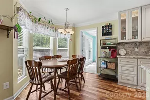 3515 Crescent Knoll Dr, Matthews, NC 28105 - Photo 9