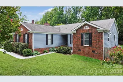 3515 Crescent Knoll Drive, Matthews, NC 28105 - Photo 1