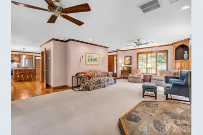 15 Ravenwood Drive, Fletcher, NC 28732 - Photo 9