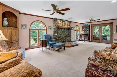 15 Ravenwood Drive, Fletcher, NC 28732 - Photo 7