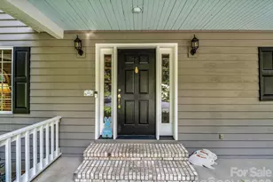 15 Ravenwood Dr, Fletcher, NC 28732 - Photo 3