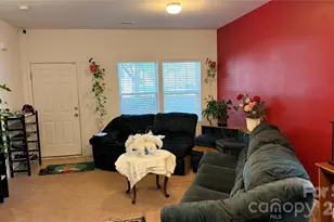 7736 Ponderosa Ln, Charlotte, NC 28215 - Photo 5
