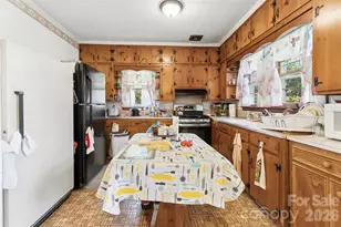 665 Cherry St, Wadesboro, NC 28170 - Photo 9
