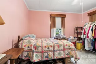 665 Cherry St, Wadesboro, NC 28170 - Photo 13