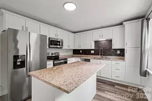 429 Castlewood Cir, Rock Hill, SC 29730 - Photo 15