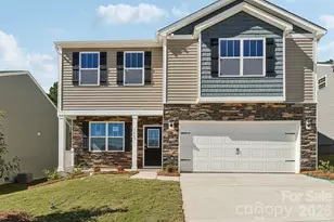 126 Ridgehaven Dr, Waynesville, NC 28786 - Photo 1