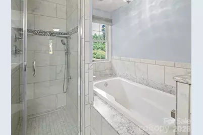 8 English Place, Candler, NC 28715 - Photo 17