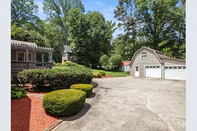 8 English Place, Candler, NC 28715 - Photo 27