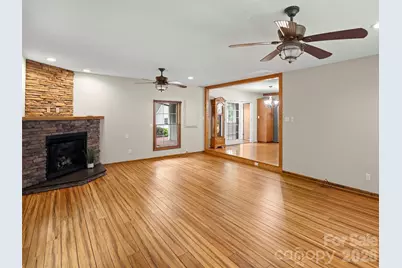 8 English Place, Candler, NC 28715 - Photo 7