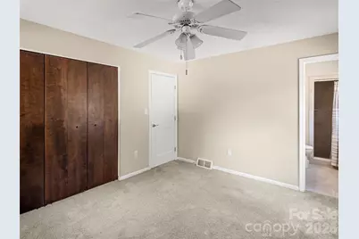 8 English Place, Candler, NC 28715 - Photo 21