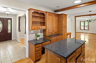 8 English Pl, Candler, NC 28715 - Photo 13