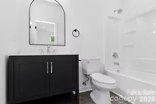 2716 Baltimore Ave, Charlotte, NC 28203 - Photo 21