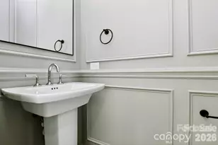 2716 Baltimore Ave, Charlotte, NC 28203 - Photo 11