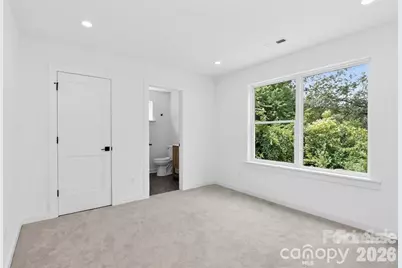 2716 Baltimore Avenue, Charlotte, NC 28203 - Photo 7