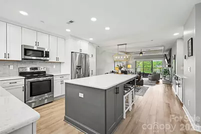 9817 Emerald Point Drive #Unit 10, Charlotte, NC 28278 - Photo 15