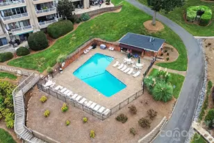 9817 Emerald Point Dr, Charlotte, NC 28278 - Photo 37