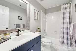9817 Emerald Point Dr, Charlotte, NC 28278 - Photo 29