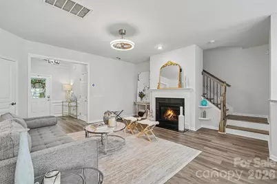 2447 Diplomat Lane, Charlotte, NC 28210 - Photo 3
