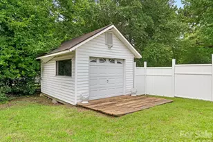5808 Ryder Ave, Charlotte, NC 28226 - Photo 25