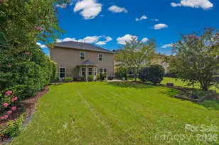 1037 Fleming Ln, Matthews, NC 28104 - Photo 7