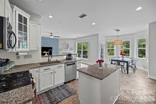 1037 Fleming Ln, Matthews, NC 28104 - Photo 17
