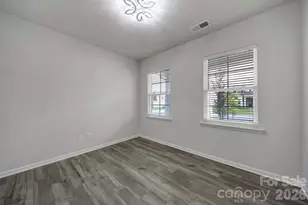 12023 Bishop Castle Dr, Charlotte, NC 28273 - Photo 5