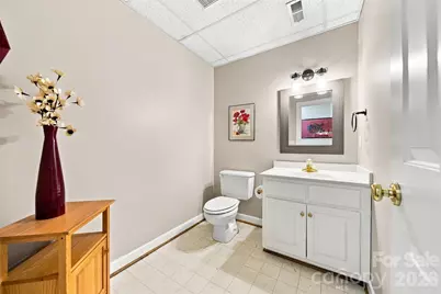 354 41st Avenue Place NW, Hickory, NC 28601 - Photo 37