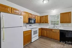 3611 Maggie Laney Dr, Charlotte, NC 28216 - Photo 7