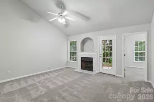 3611 Maggie Laney Dr, Charlotte, NC 28216 - Photo 3