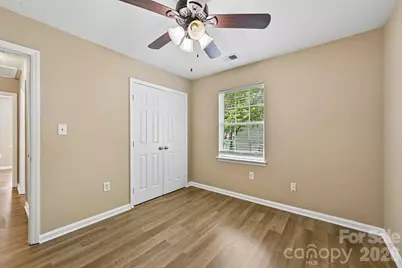 2664 Old Steele Creek Road, Charlotte, NC 28208 - Photo 19