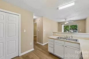 2664 Old Steele Creek Rd, Charlotte, NC 28208 - Photo 9