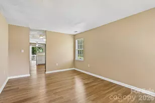 2664 Old Steele Creek Rd, Charlotte, NC 28208 - Photo 3