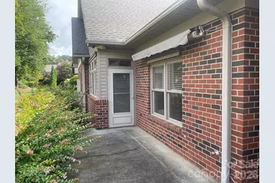 509 26th Avenue NE, Hickory, NC 28601 - Photo 3