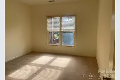 509 26th Avenue NE, Hickory, NC 28601 - Photo 15