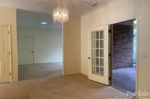 509 26th Ave NE, Hickory, NC 28601 - Photo 11