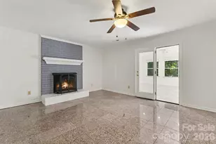 915 Brightmoor Dr, Matthews, NC 28105 - Photo 7
