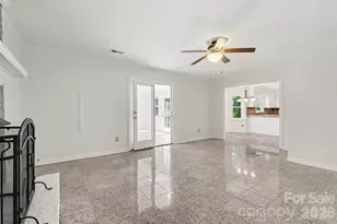 915 Brightmoor Dr, Matthews, NC 28105 - Photo 5