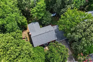915 Brightmoor Dr, Matthews, NC 28105 - Photo 43