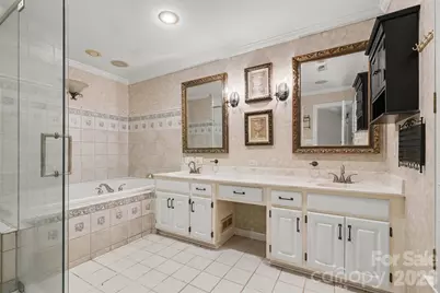 915 Brightmoor Drive, Matthews, NC 28105 - Photo 27