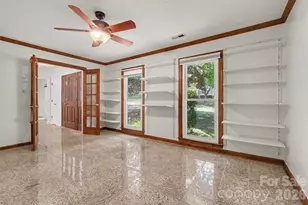 915 Brightmoor Dr, Matthews, NC 28105 - Photo 9
