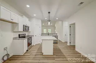 192 Rambler Ln, Blacksburg, SC 29702 - Photo 11