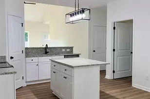 192 Rambler Ln, Blacksburg, SC 29702 - Photo 11