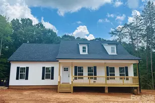 192 Rambler Ln, Blacksburg, SC 29702 - Photo 1
