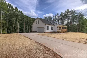192 Rambler Ln, Blacksburg, SC 29702 - Photo 3