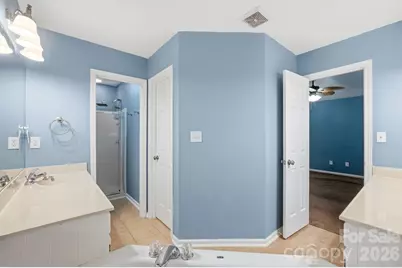 359 Linsbury Court, Gastonia, NC 28056 - Photo 23