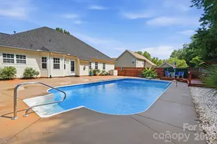 359 Linsbury Ct, Gastonia, NC 28056 - Photo 33