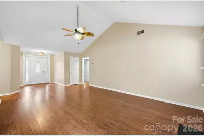 359 Linsbury Court, Gastonia, NC 28056 - Photo 7